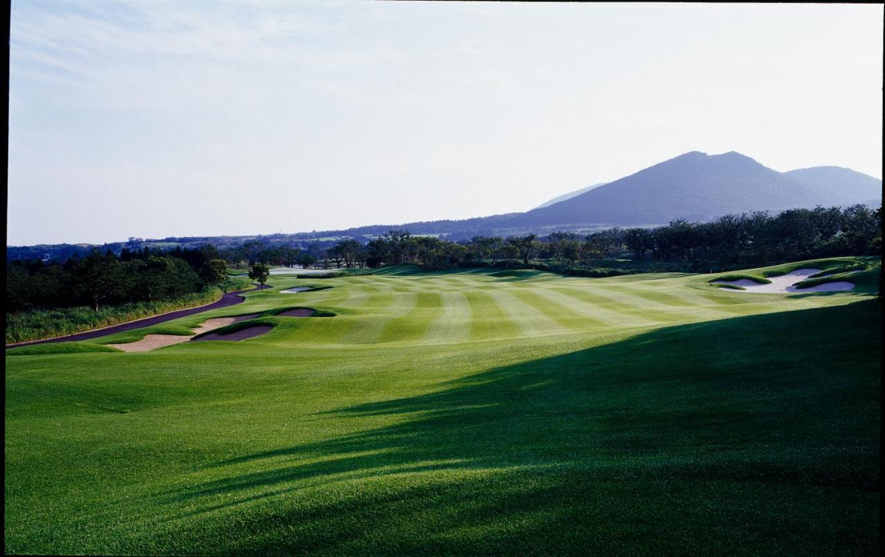 Ardenhill Resort & Golf Jeju Exterior photo