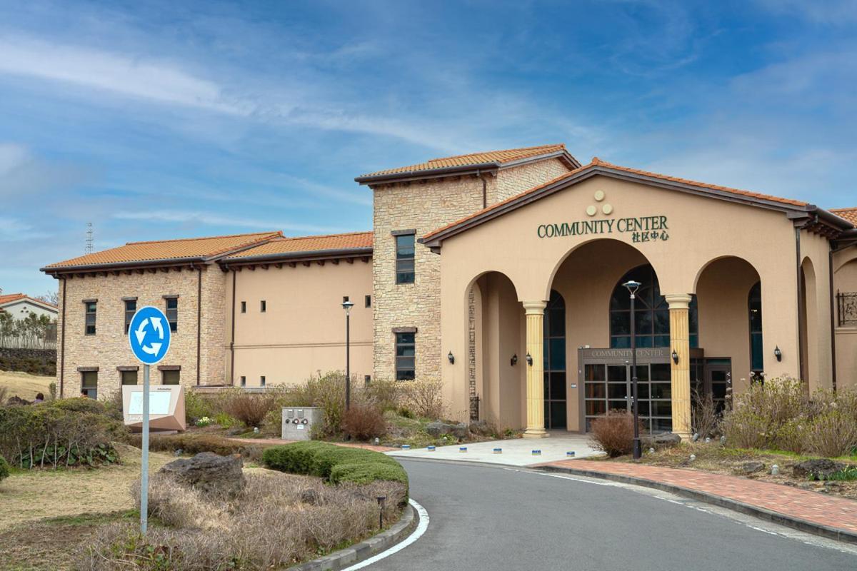 Ardenhill Resort & Golf Jeju Exterior photo