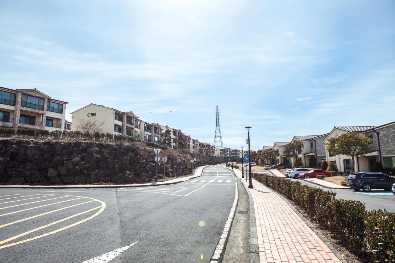 Ardenhill Resort & Golf Jeju Exterior photo